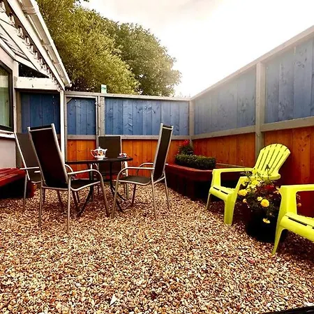 Sutton Coach House *