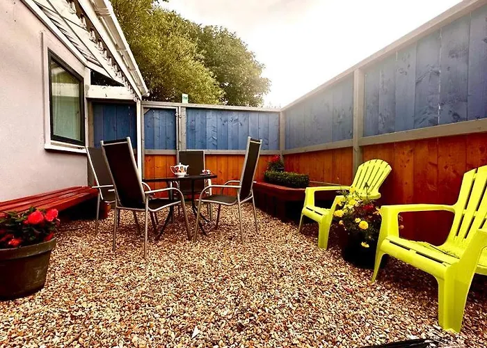 Sutton Coach House *